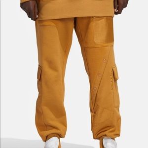 Ivy Park x Adidas Cargo Sweat Pants XL
